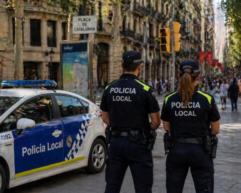 Zunahme von Straßenverkäufern in Barcelonas Stadtteil Sant Antoni