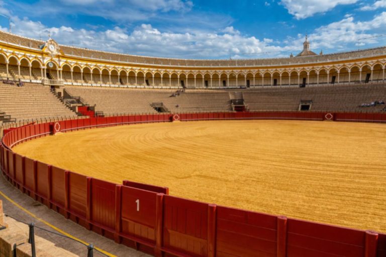 Tödlicher Vorfall im Stierkampf: Ehemaliger Matador stirbt in Málaga